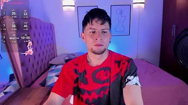 vaalentiino online show from March 2026 06:25:01 PM