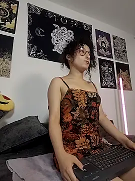 little  ammy online show from April 2026 02:51:02 AM