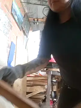 Magenta Moon online show from December 2025 08:26:02 PM