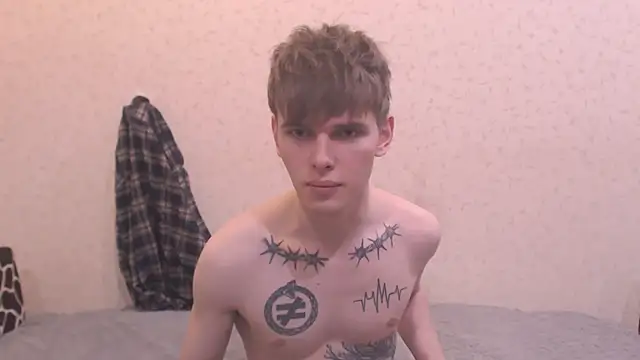 Fredd Xanders online show from April 2026 07:14:01 PM