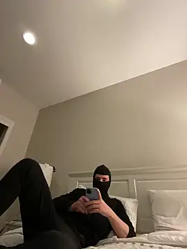 phantom898983 online show from February 2026 07:39:02 AM