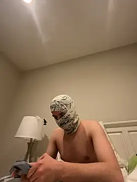 phantom898983 online show from April 2026 07:31:01 AM