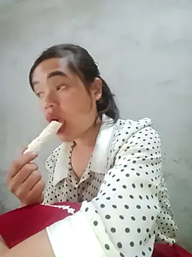 mon-monk online show from December 2025 04:30:02 AM