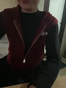 -Moon-20 online show from January 2026 05:53:02 AM