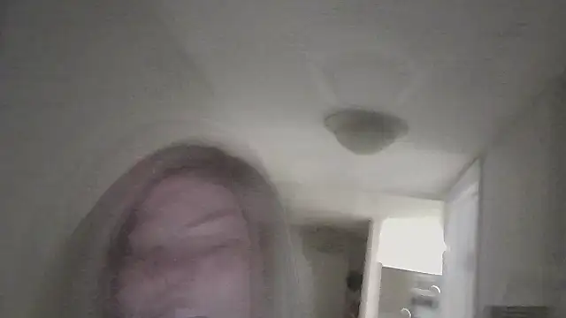 Snapshot of SpiderRose chatting on February 2026 05:00:02 AM SpiderRose online show from February 2026 05:00:02 AM