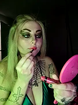 Snapshot of SpiderRose chatting on February 2026 11:31:02 PM SpiderRose online show from February 2026 11:31:02 PM