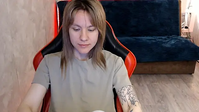 MiaBun1 online show from June 2026 03:07:01 AM
