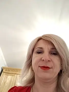 Snapshot of AhlyssaLove1155 chatting on June 2026 02:34:02 AM AhlyssaLove1155 online show from June 2026 02:34:02 AM