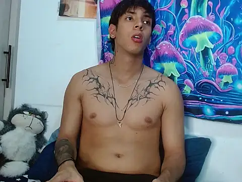 Wolf light online show from January 2026 12:03:02 AM