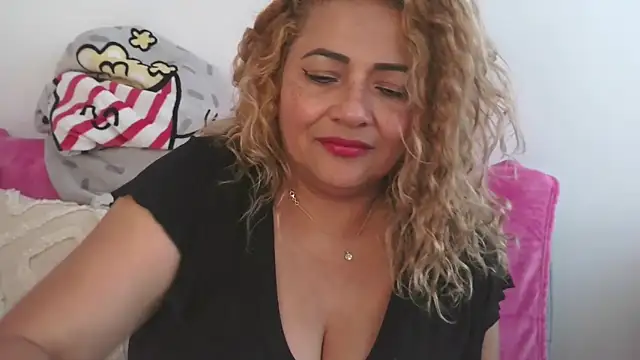 mariajosebarrazaa online show from March 2026 04:46:02 PM