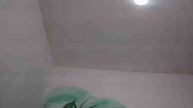 Snapshot of Shantalys_beauty_queen chatting on May 2026 08:03:02 PM Shantalys beauty queen online show from May 2026 08:03:02 PM