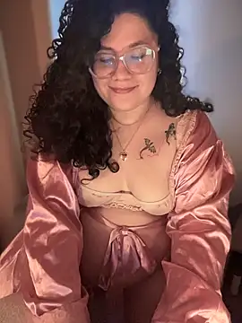 Snapshot of VanesssaMilf_ chatting on December 2025 09:10:02 PM VanesssaMilf online show from December 2025 09:10:02 PM