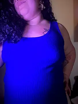 VanesssaMilf  online show from April 2026 10:45:01 PM