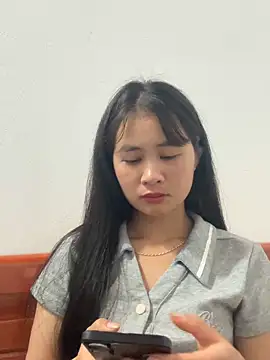 Him MountainGirl online show from March 2026 02:05:02 AM