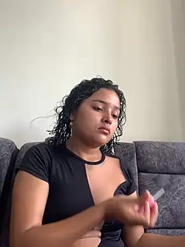 ladulcemary  online show from April 2026 08:01:02 PM