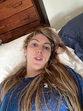 Snapshot of CelestialRuby chatting on November 2025 04:27:02 PM CelestialRuby online show from November 2025 04:27:02 PM