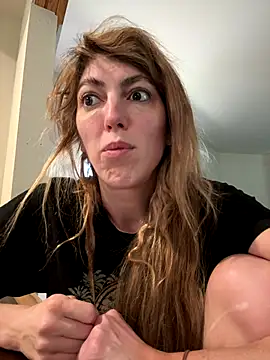 Snapshot of CelestialRuby chatting on December 2025 04:46:02 PM CelestialRuby online show from December 2025 04:46:02 PM