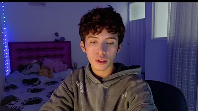 Dani Dancer online show from April 2026 09:17:01 PM