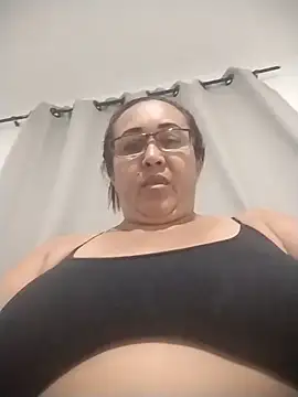 Nini Love  online show from April 2026 05:02:02 AM