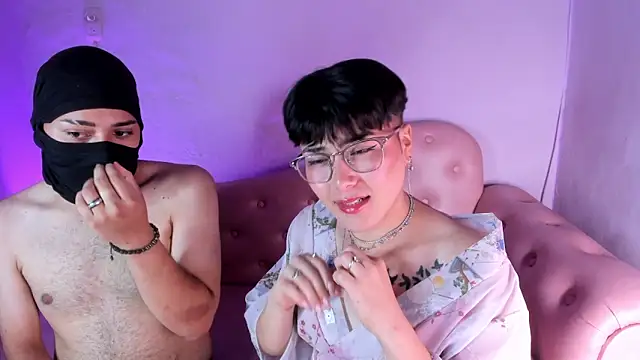 LyamMarven01 online show from January 2026 10:57:02 PM