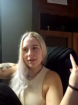 ChristinaWheeled11 online show from February 2026 04:03:02 PM