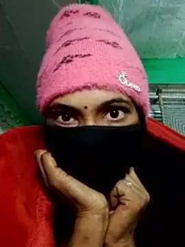 Snapshot of Sapna8080 chatting on January 2026 08:21:02 PM Sapna8080 online show from January 2026 08:21:02 PM