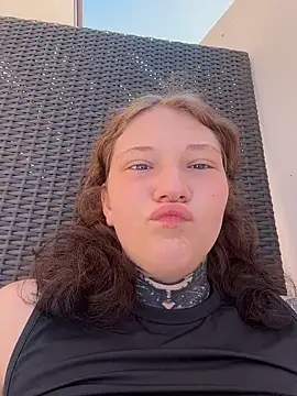 FionaMurr online show from December 2025 02:09:02 AM