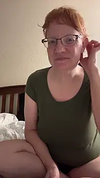 Lenaravenswood online show from December 2025 07:34:01 AM