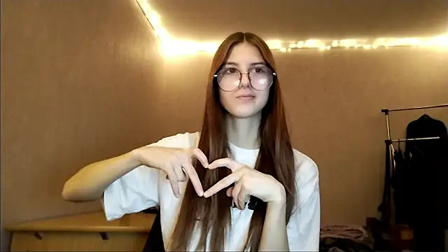 VictorinaMccorey online show from January 2026 05:27:02 PM