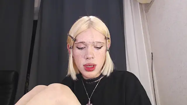 Snapshot of polimun chatting on February 2026 05:24:01 PM polimun online show from February 2026 05:24:01 PM