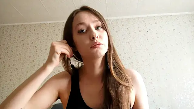 Snapshot of FrancesSrygley chatting on June 2026 06:31:01 AM FrancesSrygley online show from June 2026 06:31:01 AM