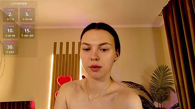 MaxinCarroll online show from March 2026 06:03:02 AM