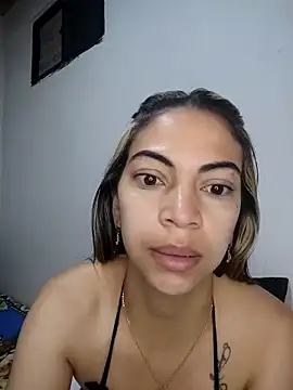 Snapshot of Evangeline_Bonnet chatting on February 2026 11:05:02 AM Evangeline Bonnet online show from February 2026 11:05:02 AM