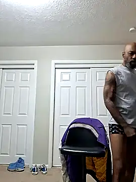 Rizzle9800 online show from April 2026 06:41:02 AM