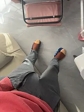 qwe522522 online show from January 2026 08:17:01 AM