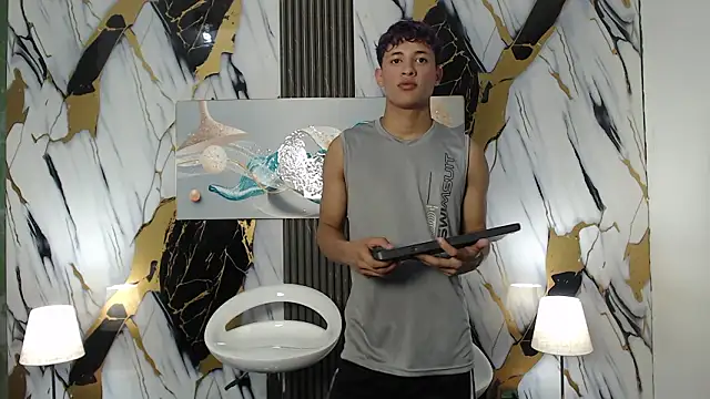 YOUNG GUYS1 online show from February 2026 01:35:02 AM