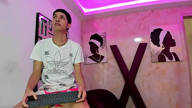 SWEET RABBIT1 online show from March 2026 07:32:02 PM