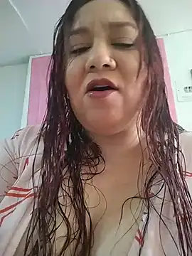 Snapshot of sharon_G chatting on May 2026 06:02:02 PM sharon G online show from May 2026 06:02:02 PM