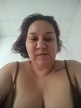 Snapshot of sharon_G chatting on June 2026 06:09:01 PM sharon G online show from June 2026 06:09:01 PM