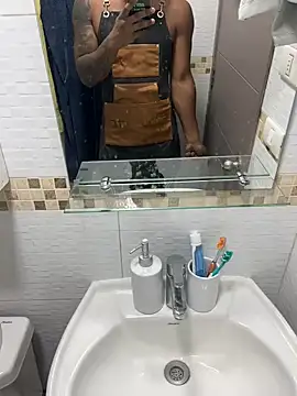 Comeonmyhouse22cm online show from February 2026 07:43:01 PM