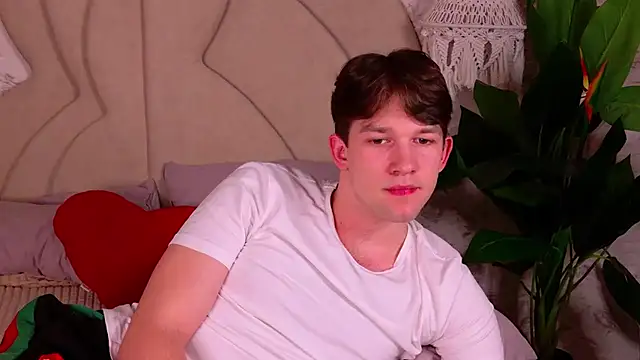 JamesRaww online show from January 2026 05:49:02 PM