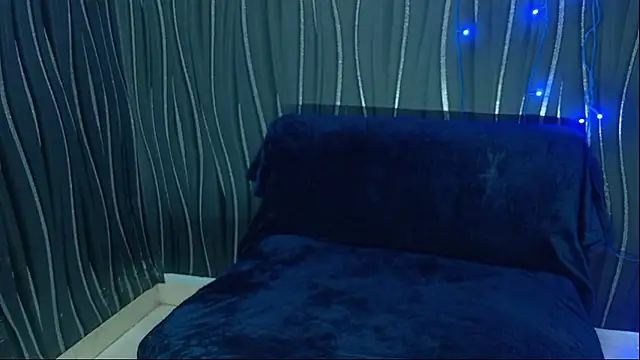 khushigoesnaughty0 online show from January 2026 06:43:02 PM