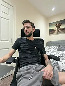 Juliann69Ramiro online show from March 2026 09:21:02 PM