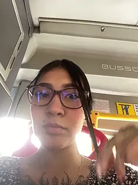 MiaFox 03 online show from April 2026 03:17:02 PM