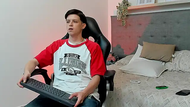 sebastamayo  online show from February 2026 05:28:02 AM