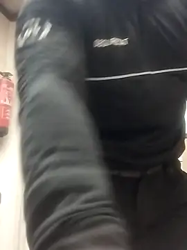 Tonybp84 online show from January 2026 11:19:01 PM