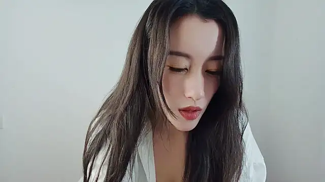 Snapshot of TXMIT chatting on February 2026 08:57:01 AM TXMIT online show from February 2026 08:57:01 AM