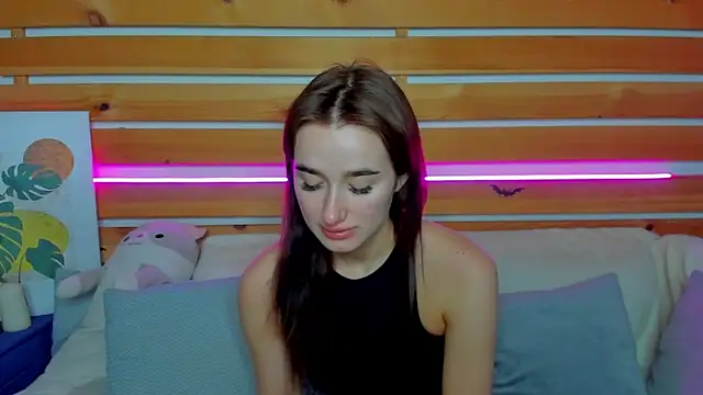 Evis Dailyy online show from December 2025 01:01:02 AM