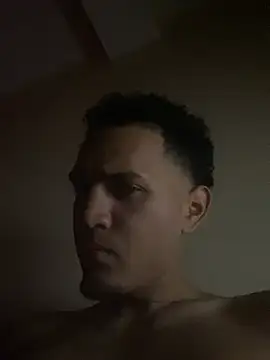 gadiel0420 online show from July 2026 07:54:01 AM