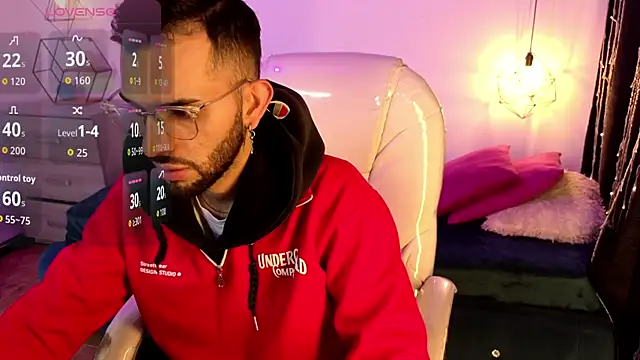 annie and ryan online show from March 2026 04:40:01 AM